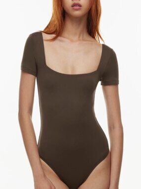 Aritzia Babaton Rich Mocha Brown Contour Square Neck Bodysuit